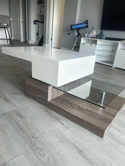 Coffee Table Swivel 48in x 24in