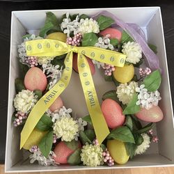 Beautiful Easter 🐣 Wreath $5
