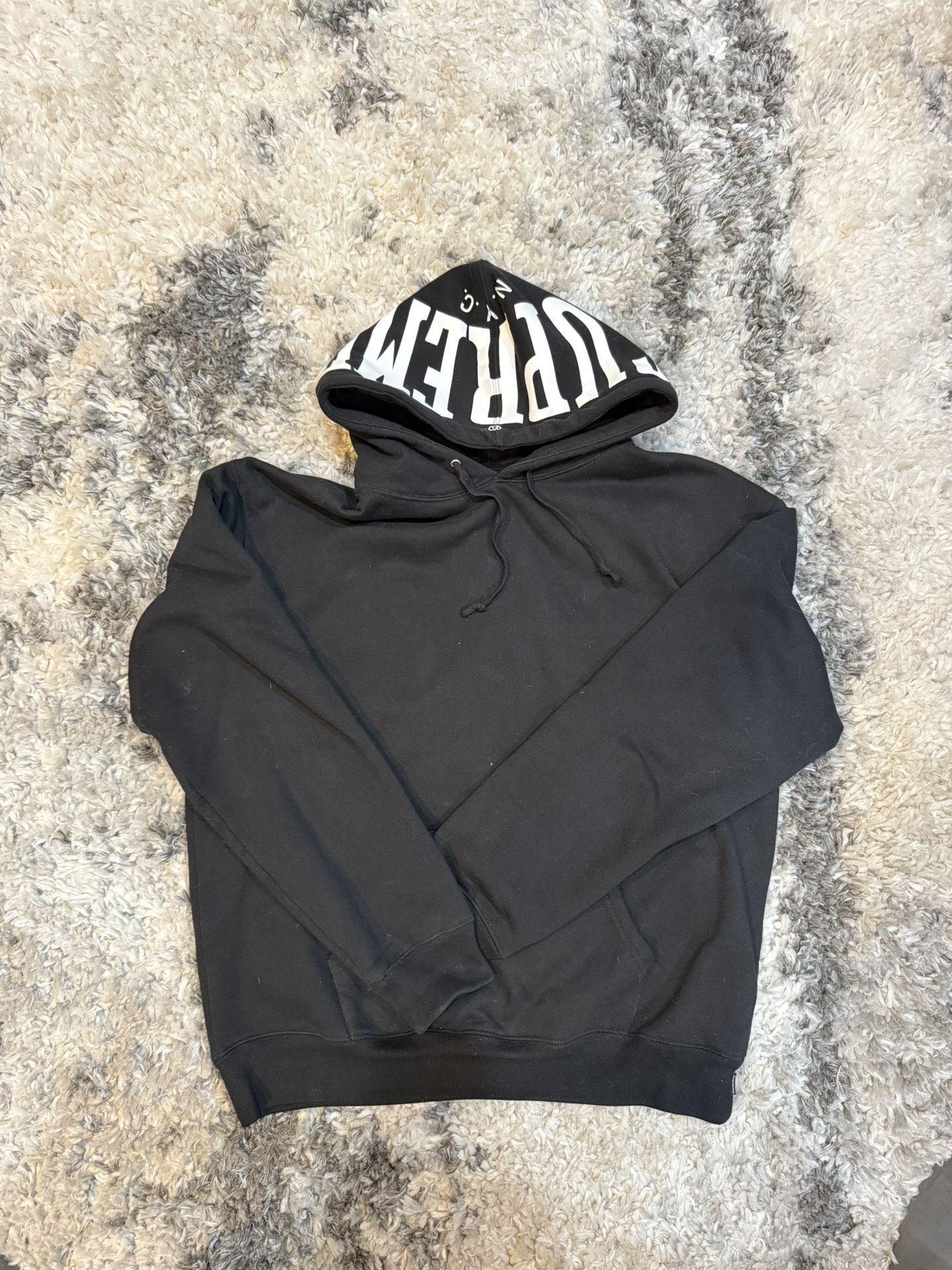 Supreme Hoodie