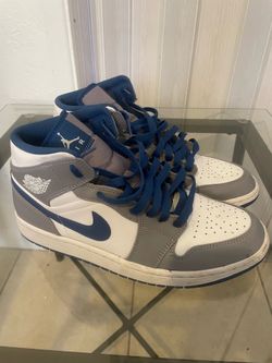 Size 9.5 Jordan 1 Mid Cement True Blue (white Blue and grey)