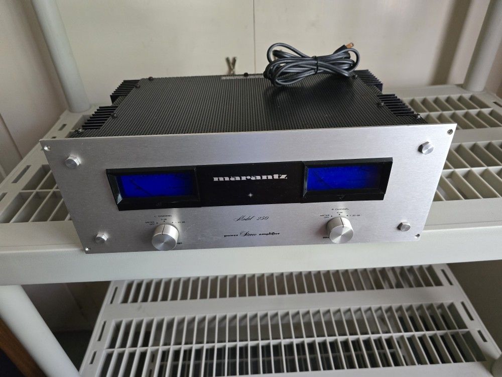 Marantz 250 Stereo Amplifier