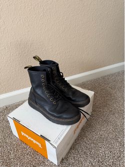 Doc Martens size 7
