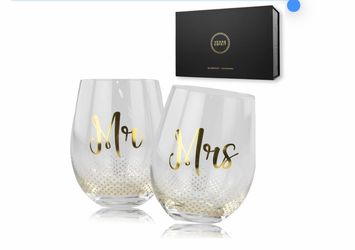 Mr and Mrs Wine Glasses