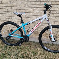 CANNONDALE F7 WOMAN'S MTB