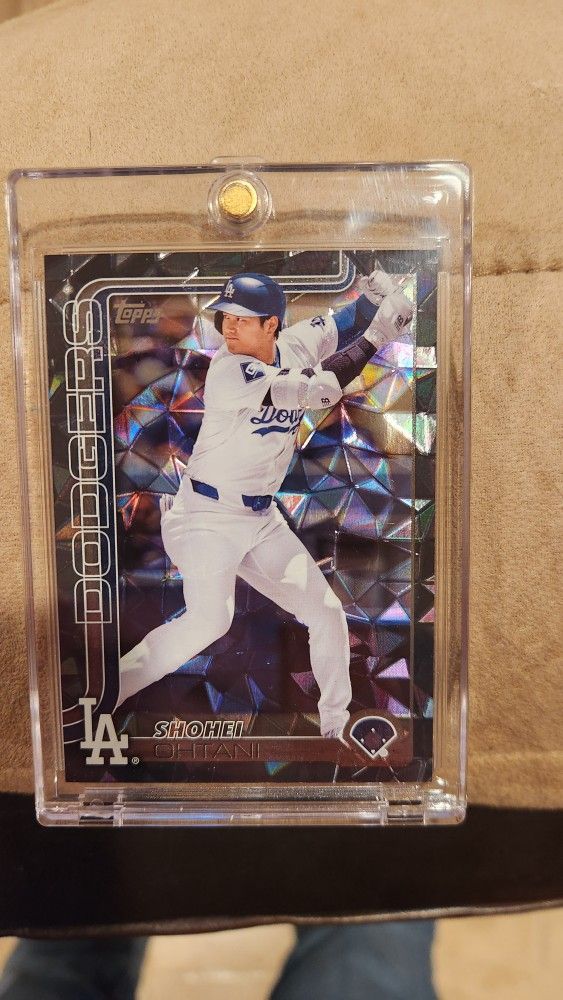 Shohei Ohtani 2025 Topps Black Foil 10/10