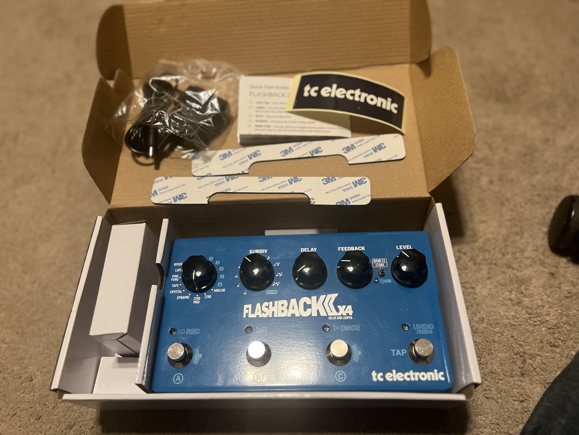 TC Electronics - Flashback 2 X4 Delay/Looper Station