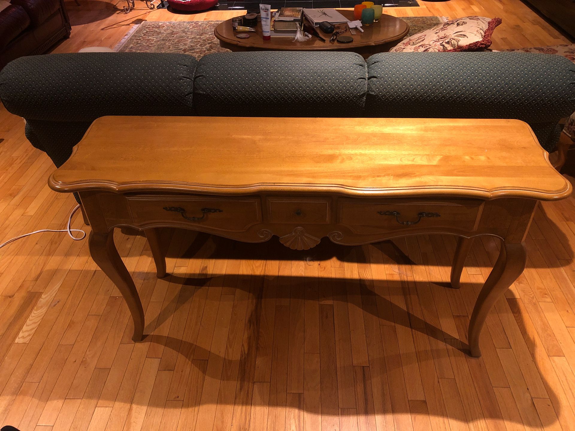Ethan Allen Entry Table for Sale in Seattle, WA - OfferUp