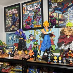 Action figures and Collectibles