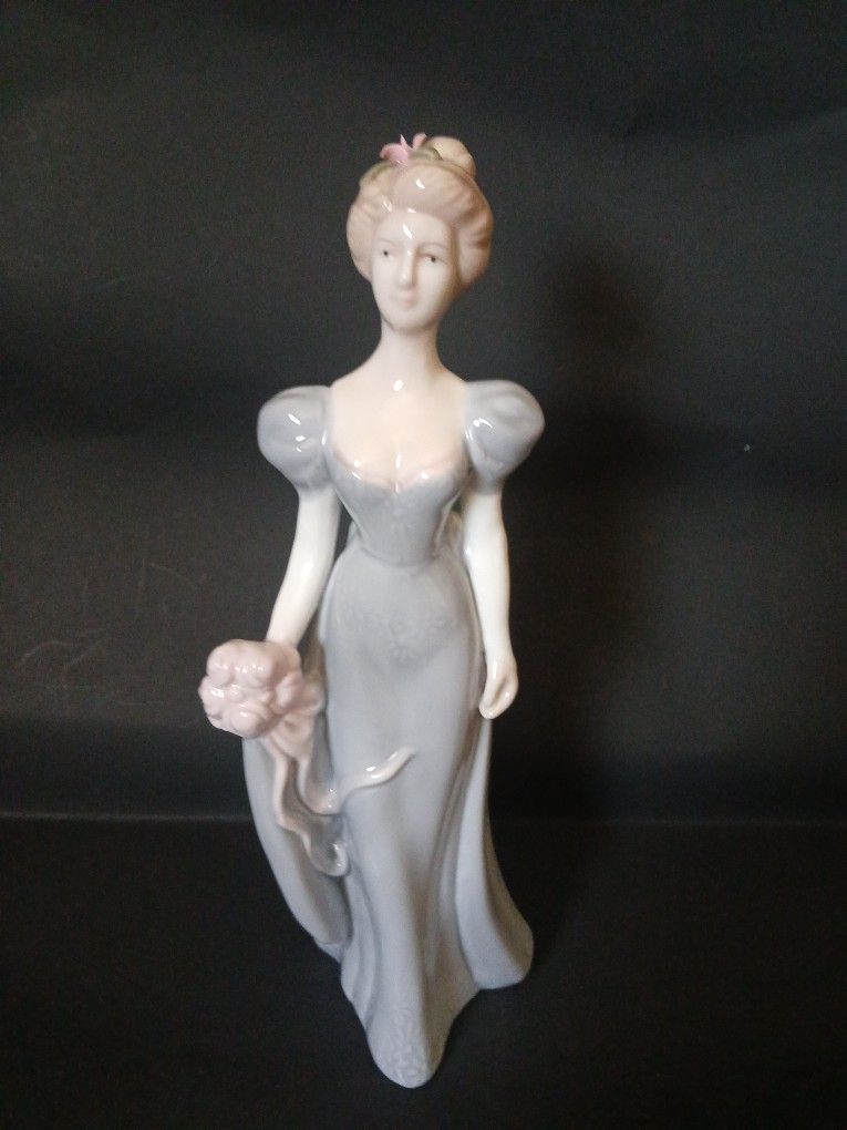 Glazed Porcelain Lady with Bouquet (10" tall)