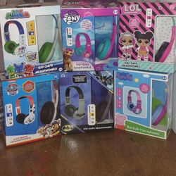 Kid Headphones For Back To School 🏫 $10 Each