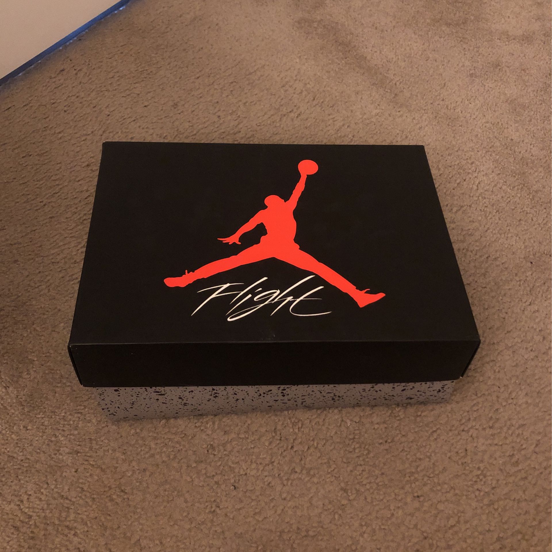 Nike Air Jordan 4 RETRO