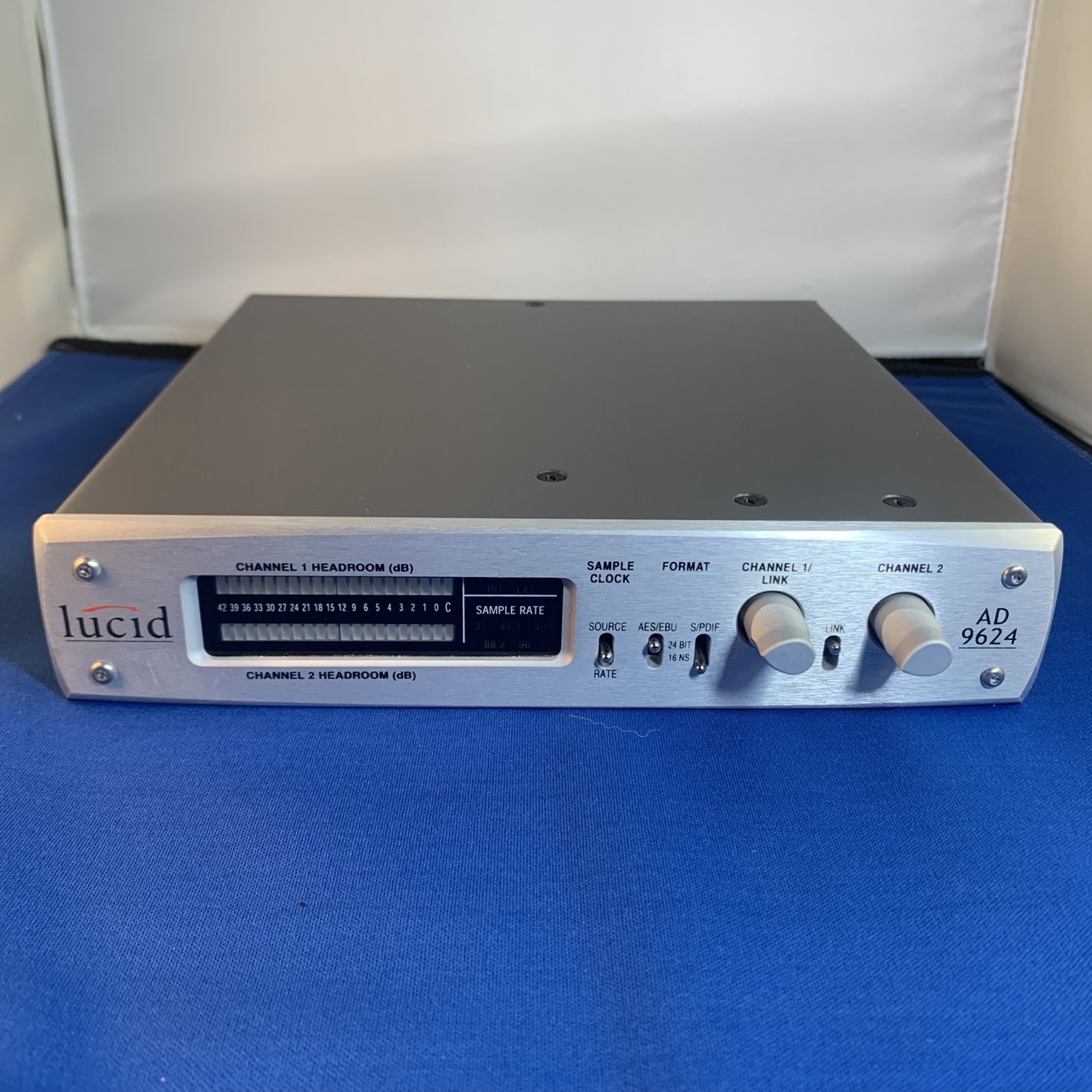 DA 9624 / AD 9624 変換器 lucid Lucid DA9624 DAC; D/A Converter; 24-Bit - The Music Room