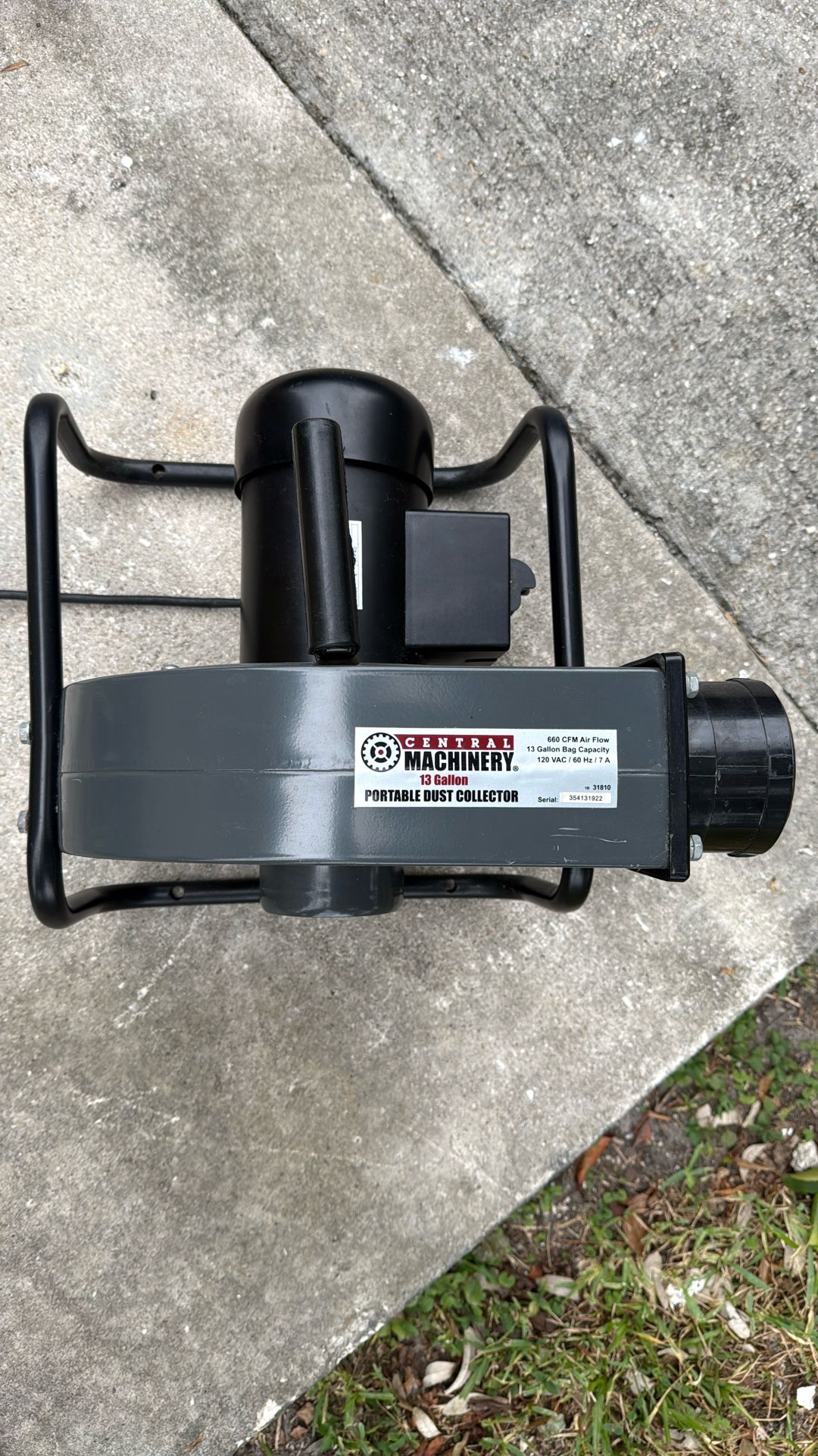 central machinery 13 gal portable dust collector