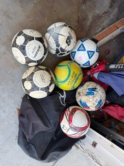 Size 5 Soccer Balls with Ball Bag