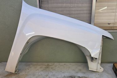 Chevrolet sierra 2007 -2013 passenger front fender