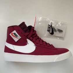 Snickers Nike new red white