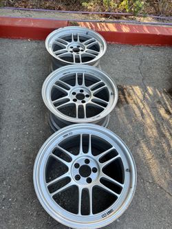 3 Only Enkei rims 5x100 not a complete set