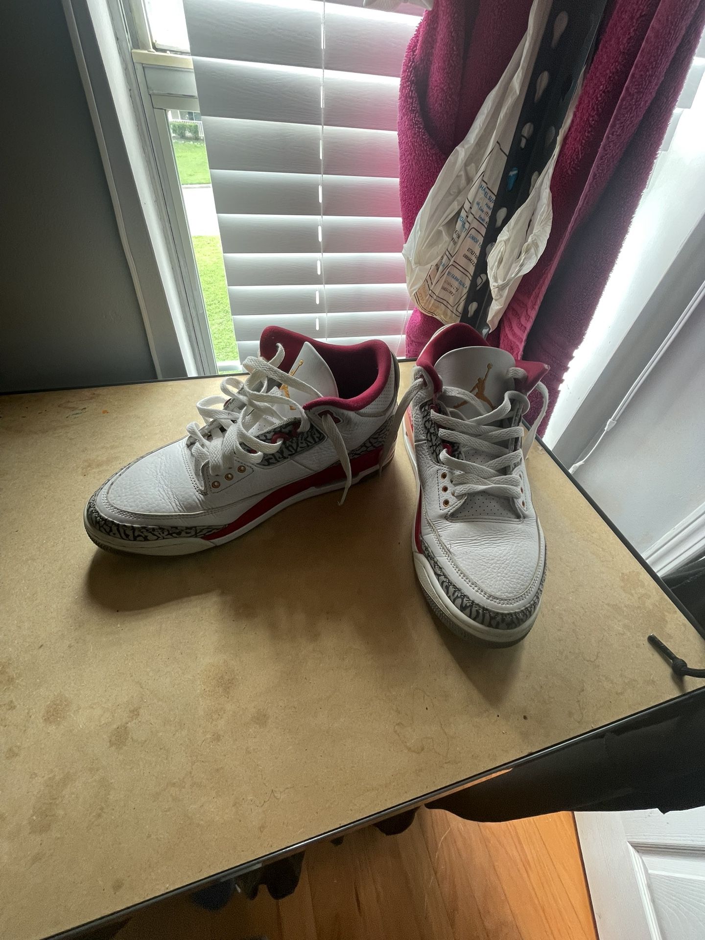 Jordan Retro Cardinal Red