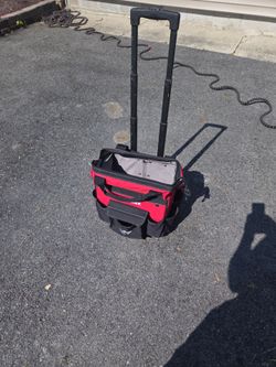 Husky rolling tool bag