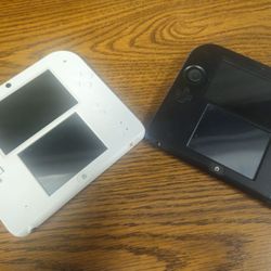 2 Nintendo 2DS