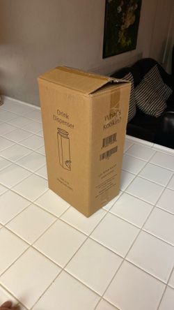 Drink dispenser glass