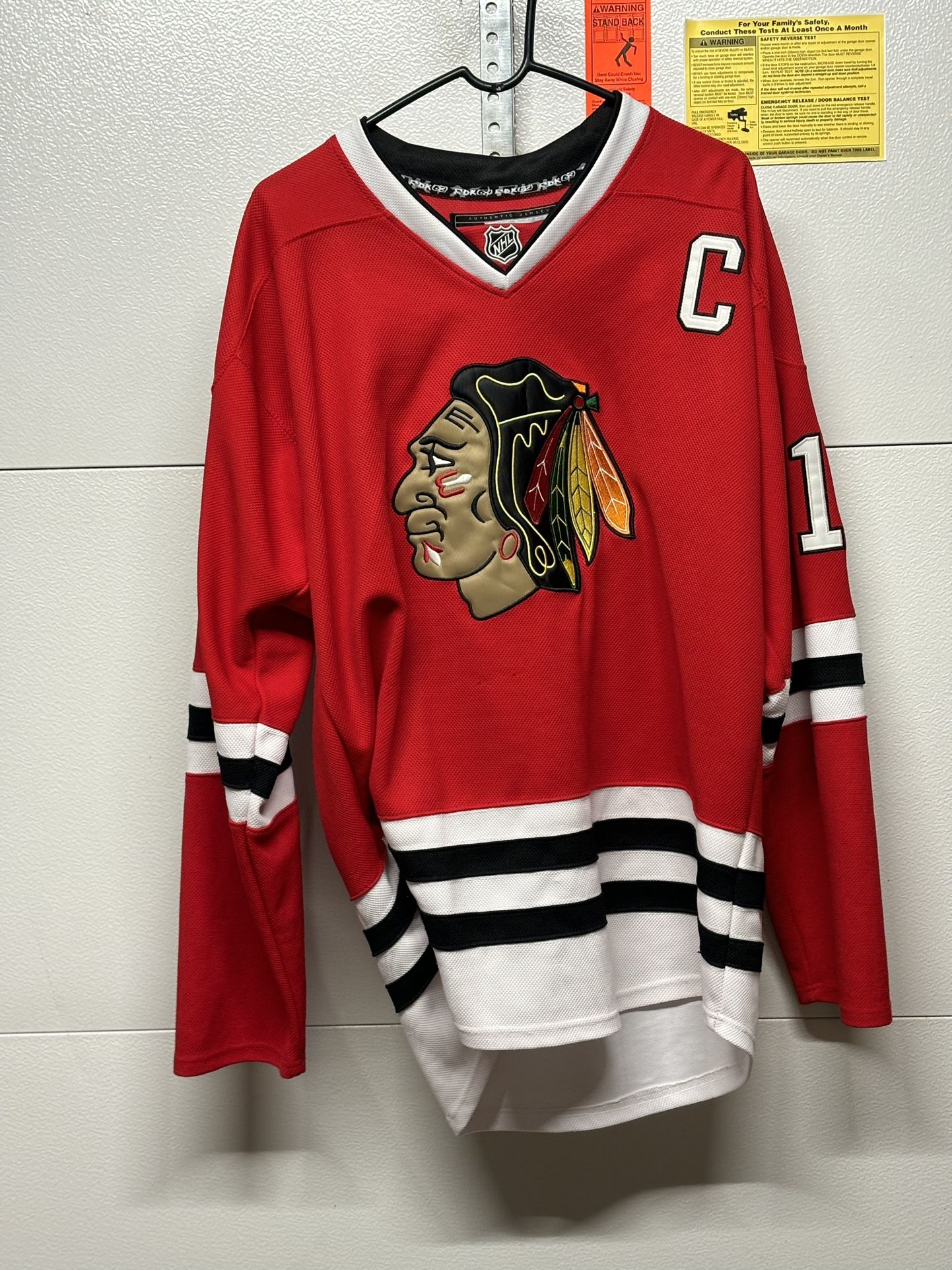 Chicago Blackhawks Official Jonathon Toews REEBOK Center Ice Home Jersey