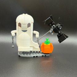 LEGO Creator Celebration Series Luminous Ghost Set 40772 Halloween