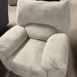 Stylish Nice Recliner!