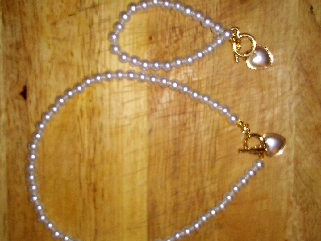 Pearl Necklace & Bracelet 