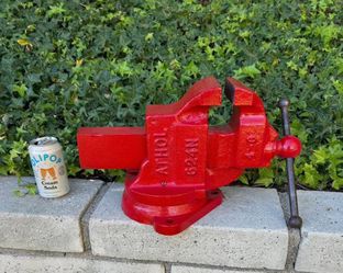 Vintage Athol vise
