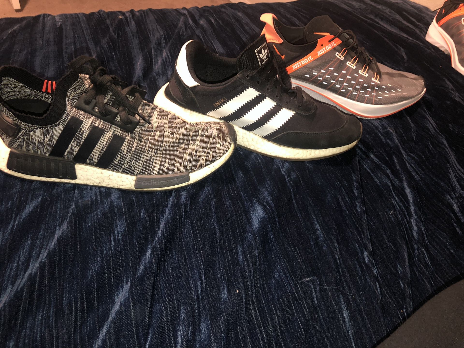 Running shoes