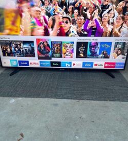 50”Samsung 4K 2160p UHD Smart TV HDR Model UN50NU6900