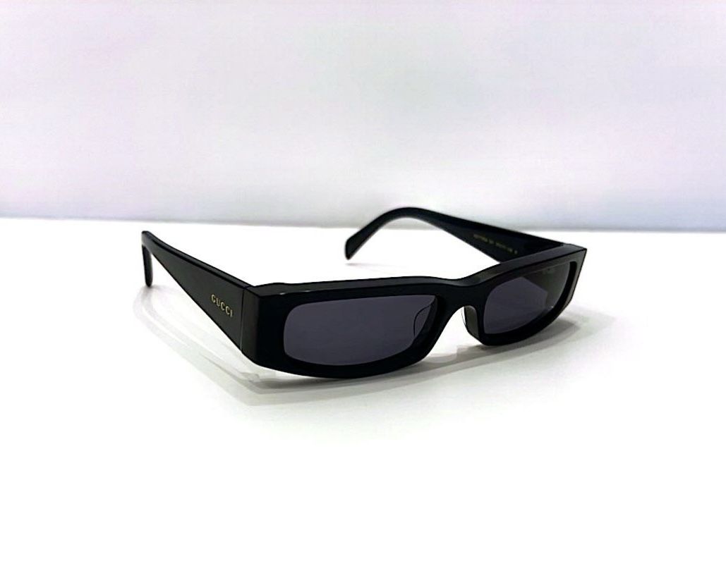 New Gucci Geometric Black