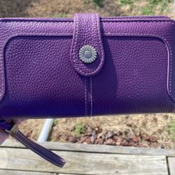 purple wristlet wallet is a large capacity RFID-blocking bifold 