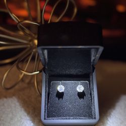 Moissanite Stud Earrings 925 Sterling Silver VVS1 1.0 Carat GRA Certified