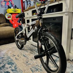 1997 BMX Mongoose Rebel Air Assault  20 inch BMX Bike White Brown