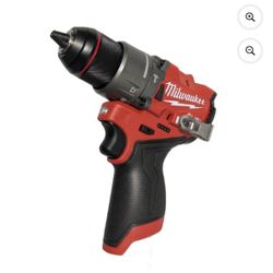Milwaukee M12 FUEL 12V Lithium-Ion Brushless Cordless 2-Tool Combo Kit – 1/2" Hammer Drill & 1/4" Impact Driver with 2 Batteries, Charger & Bag (Model