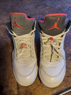 JORDAN 5 RETRO WHITE CEMENT SIZE 12