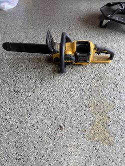 60V DeWalt Chainsaw