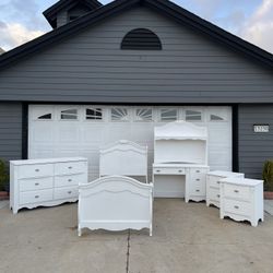 Beautiful Girls Bedroom Set 5 Piece White From Ashley’s Furniture 