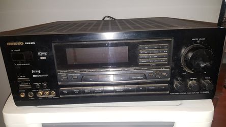 Onkyo TX-DS838 Surround Sound Receiver
