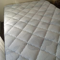 Queen Mattress 