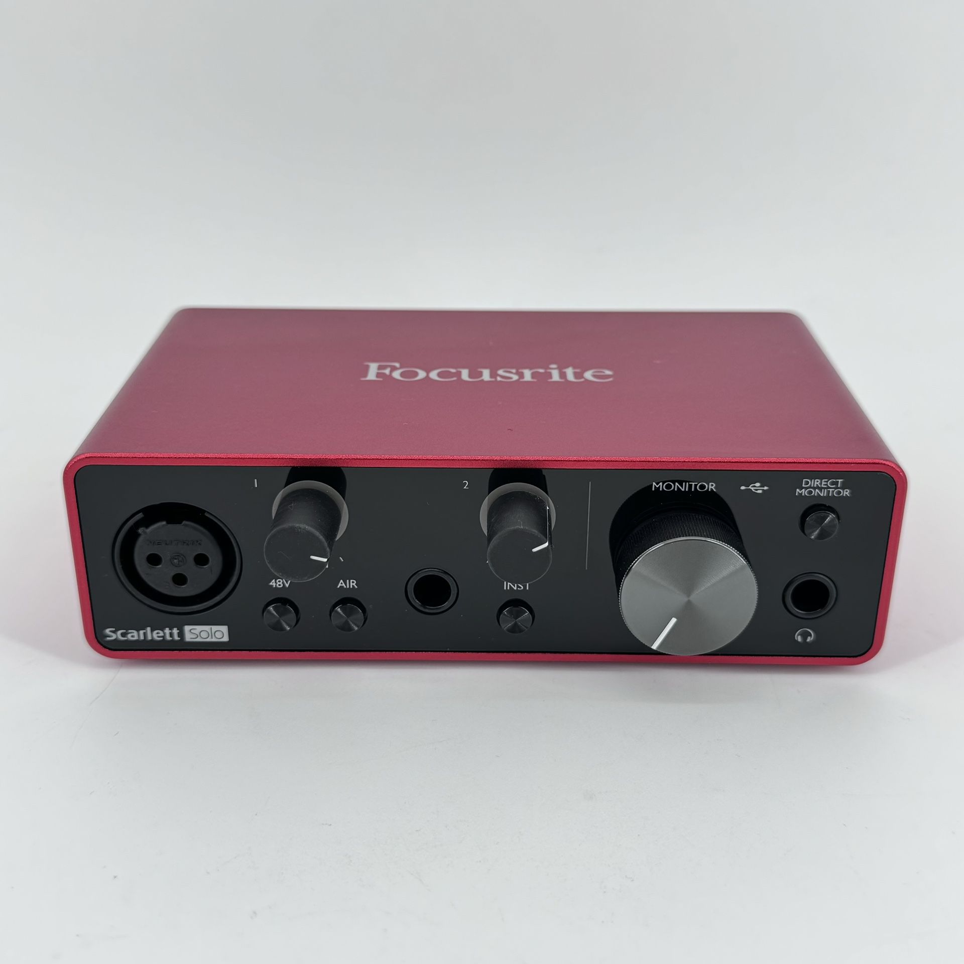 Focusrite Scarlett Solo 3rd Gen USB-C Audio Interface with Cables