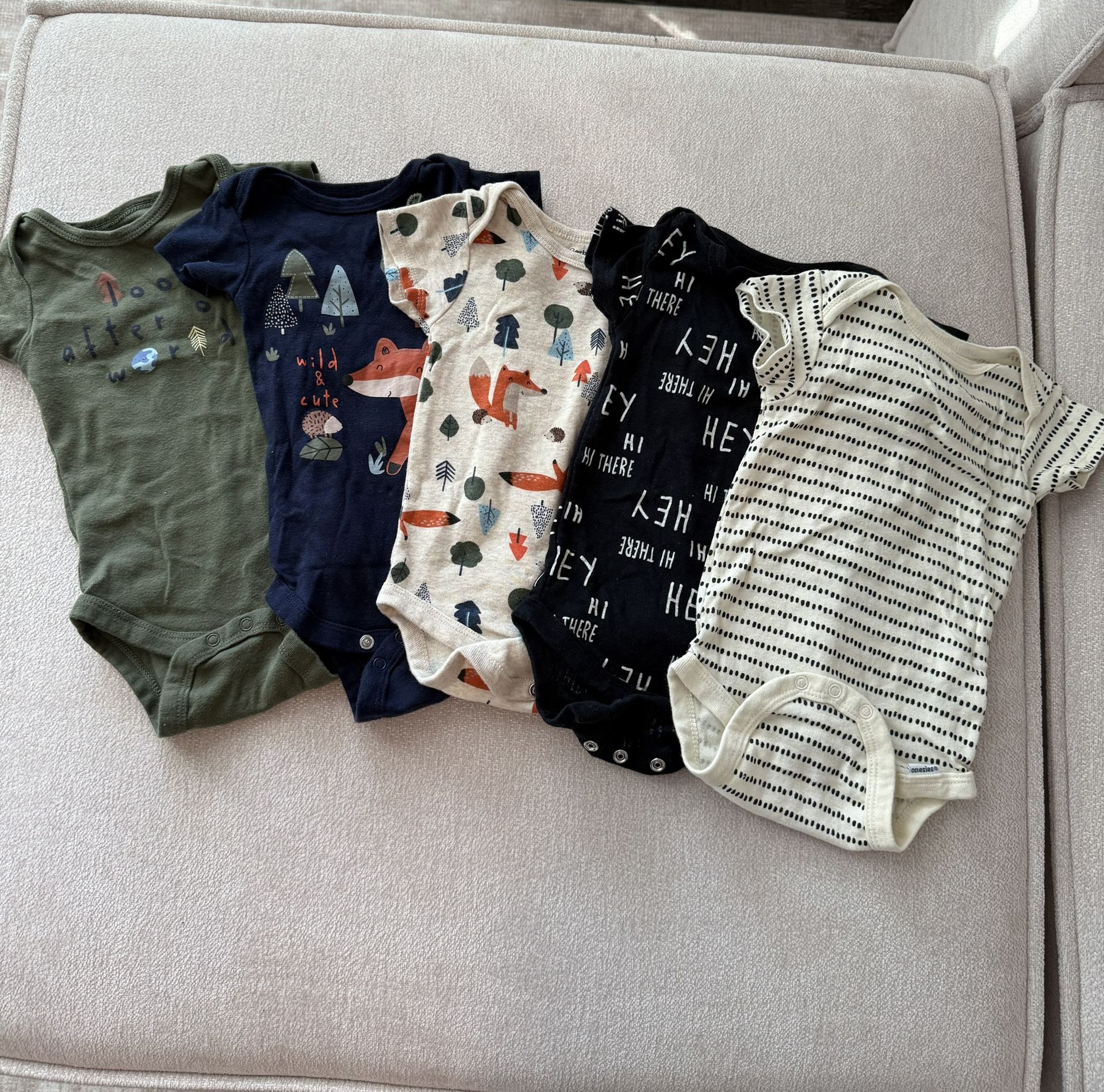 Gerber Onesie Size 6m