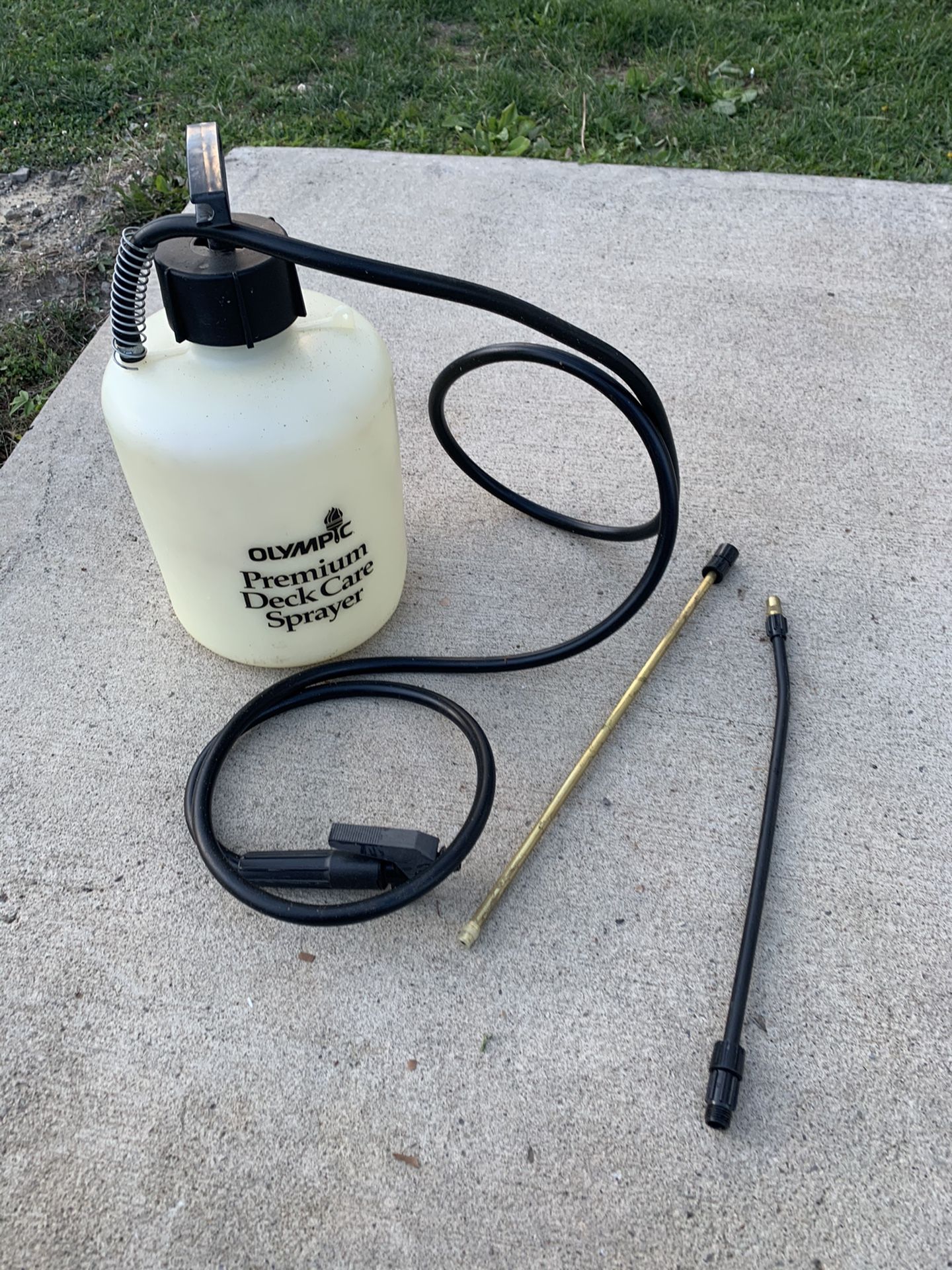 Garden sprayer