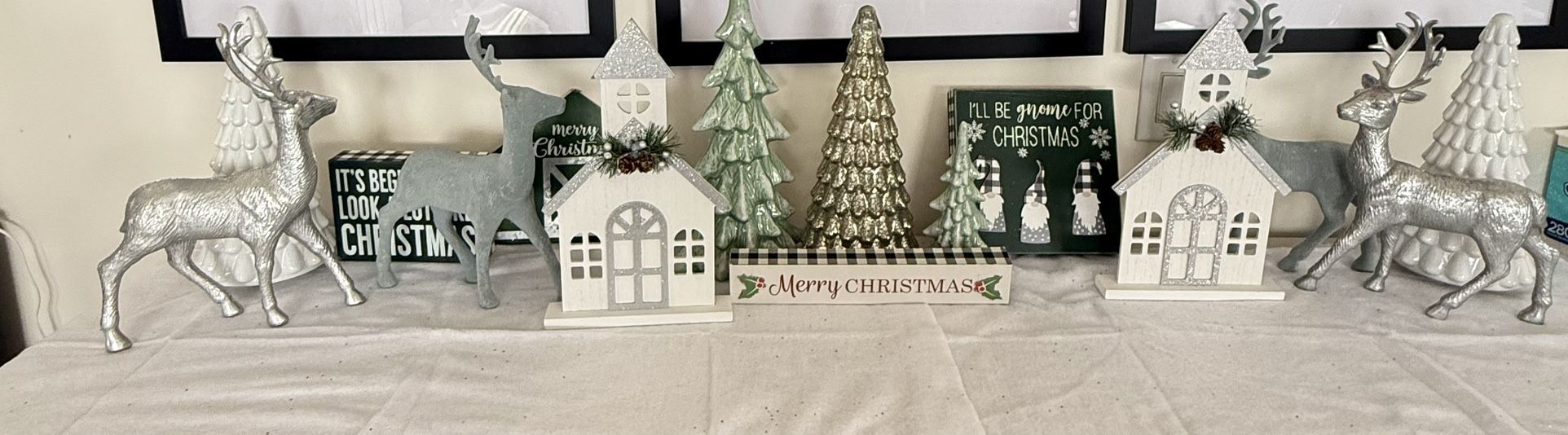 (15 Pieces) Christmas Decorations