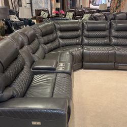 Top Grain Leather/ Grey Living Room