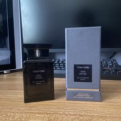 Tom Ford Oud Wood Cologne