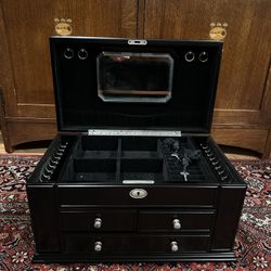 Wooden Jewelry box