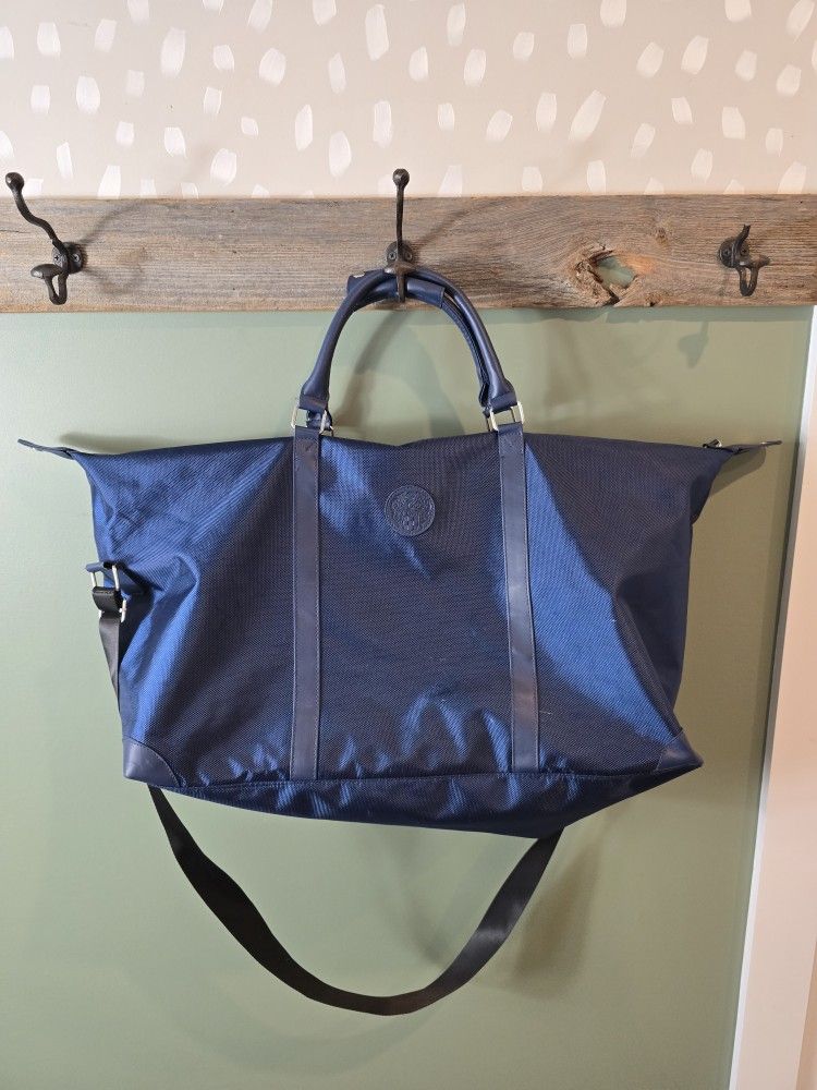 Authentic Vince Camuto Large Huge Duffle Bag Gym Weekender Navy